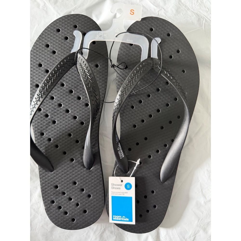 Room Essentials Black Shower Shoes Flip Flops Water Draining Small Women8/9 M7/8